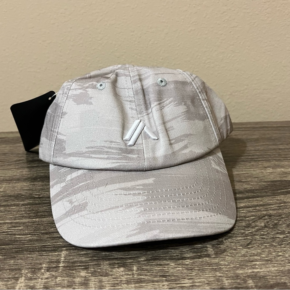 Alphalete Artic Camo Baseball Cap